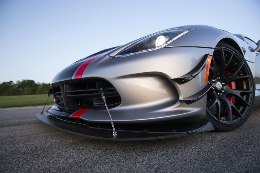 Детали экстерьера Dodge Viper ACR (VX) 2015 года  (фото 49 из 91)